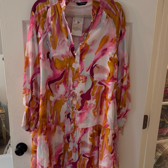 Fashion Dresses & Skirts - Groovy Dress